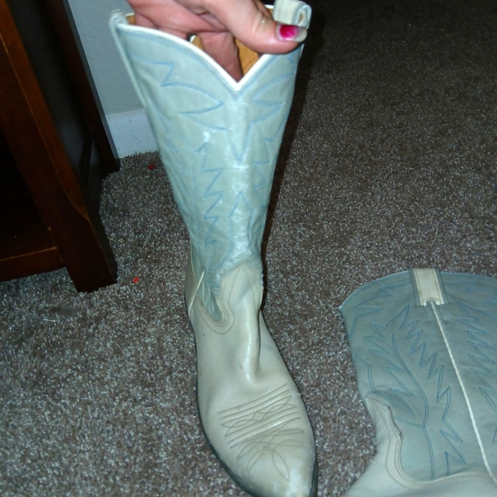 Blue Cowgirl Boots size 7 Real Leather